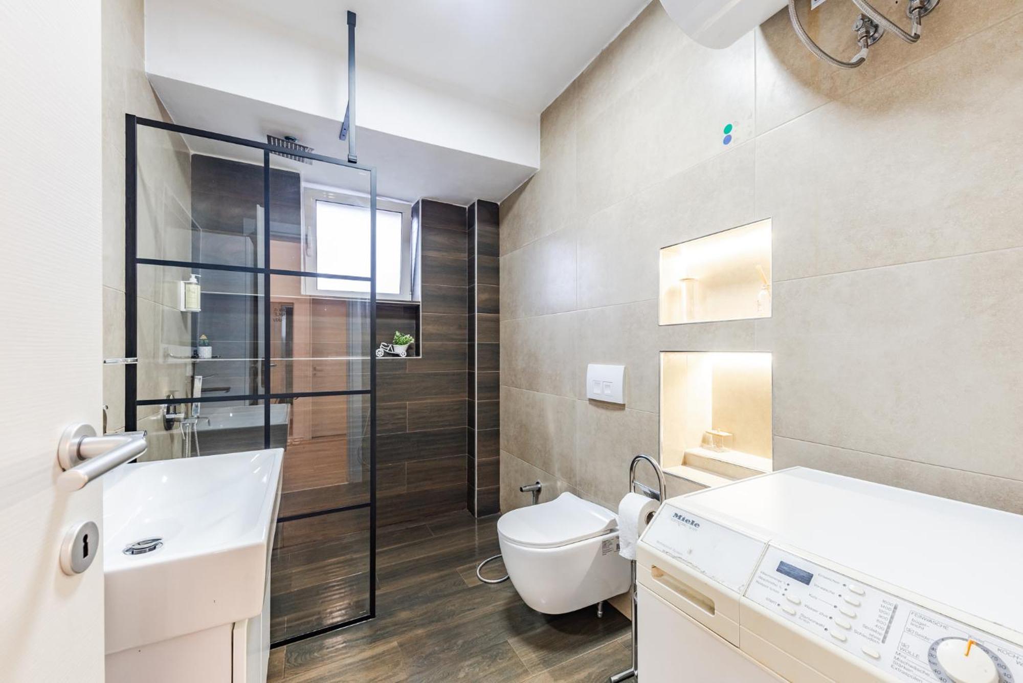 Noir Apartment By Kondo Stays Tirana Exteriör bild
